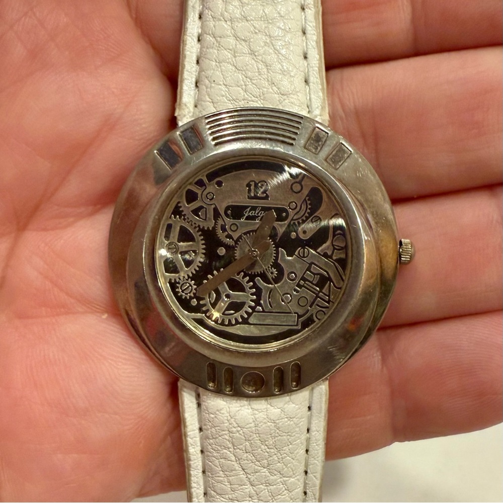 Vintage JALGA Wrist Watch White Leather Band / NEW BATTERY ( WORKS GREAT)